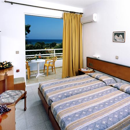 Corellia Asterias Beach Hotel Theológos Dış mekan fotoğraf