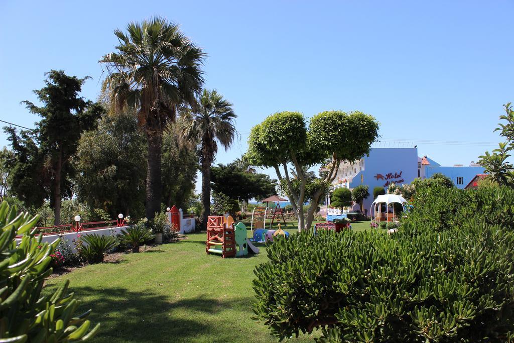 Corellia Asterias Beach Hotel Theológos Dış mekan fotoğraf
