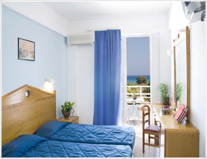 Corellia Asterias Beach Hotel Theológos Oda fotoğraf